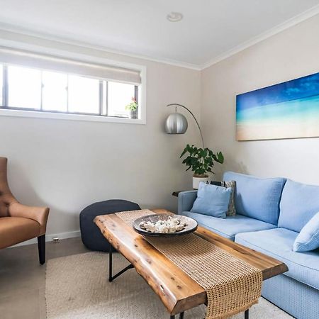 Oak Retreat Bliss By The Beach Warriewood Екстериор снимка